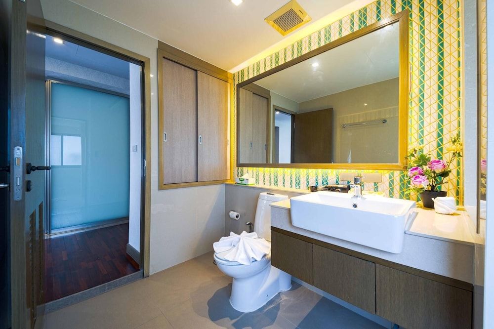 4 Bed Beachfront Condo SP43 Condo, 4 Bedrooms, Non Smoking, Garden View 26