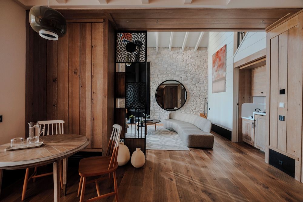 KeyUrla Deluxe Villa 4