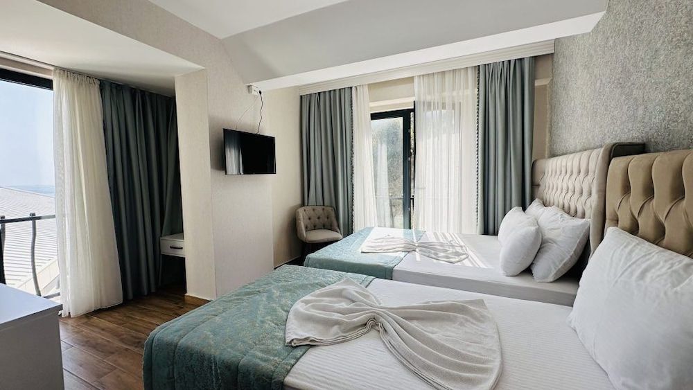 Saklıkoy Resort Standard Triple Room, Sea View 3