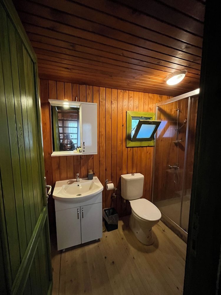 Panorama Butik Hotel Family Bungalow, Balcony, Pool View 8