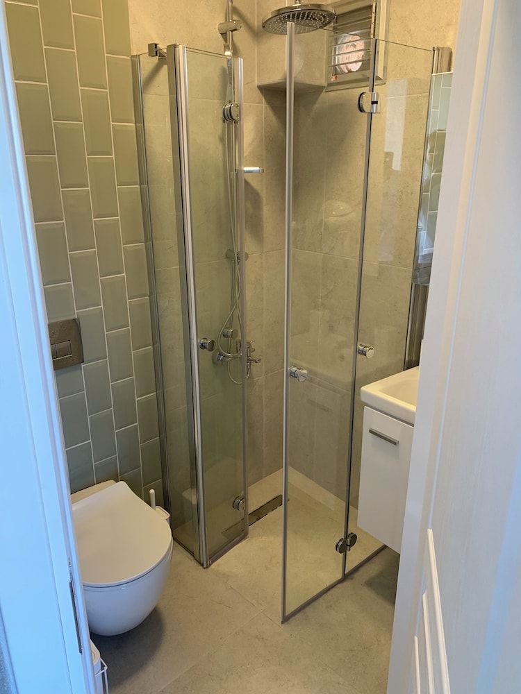 Loris Rooms Classic Double Room, Patio, Garden View 2