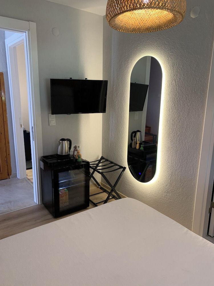 Loris Rooms Classic Double Room, Patio, Garden View 6