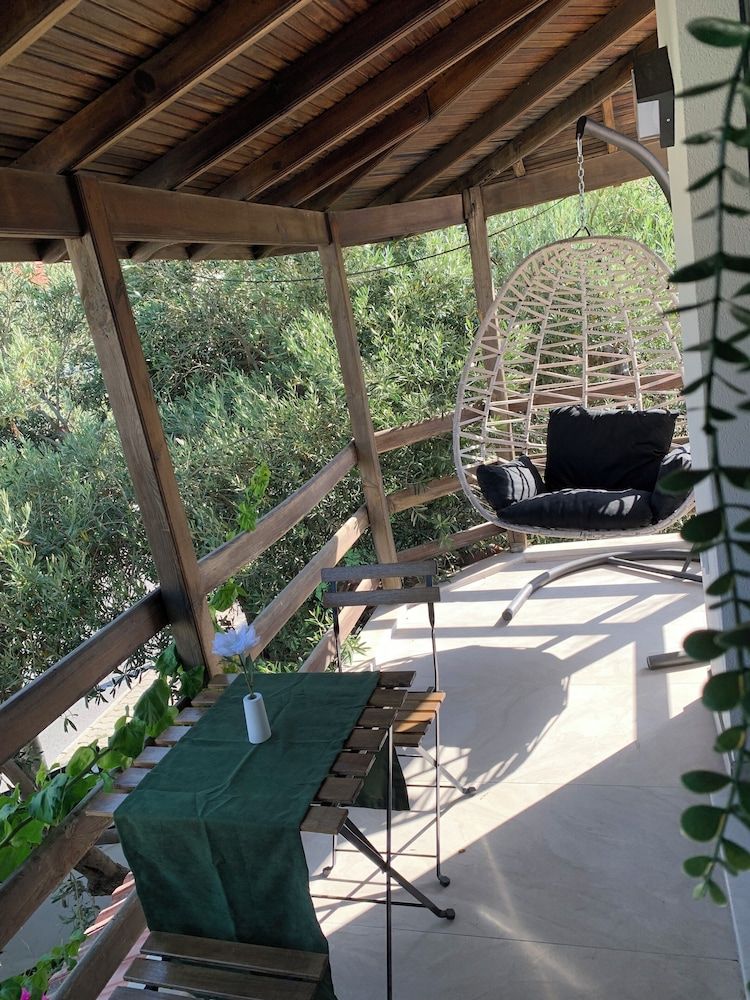 Loris Rooms Deluxe Double Room, Sea View 4