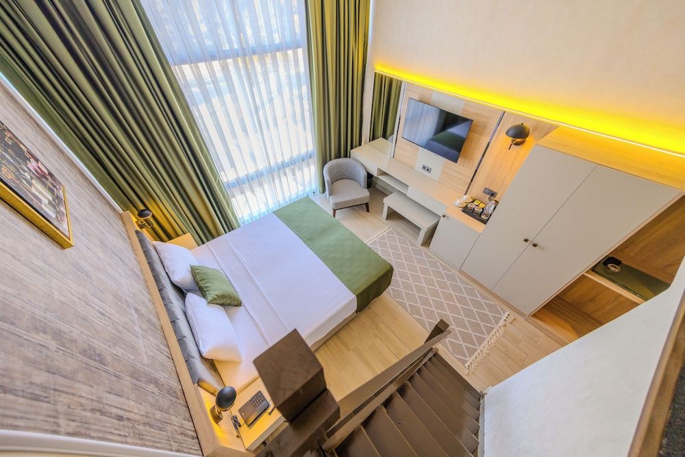 Ayçiçeği Comfort Hotel Family Room 4