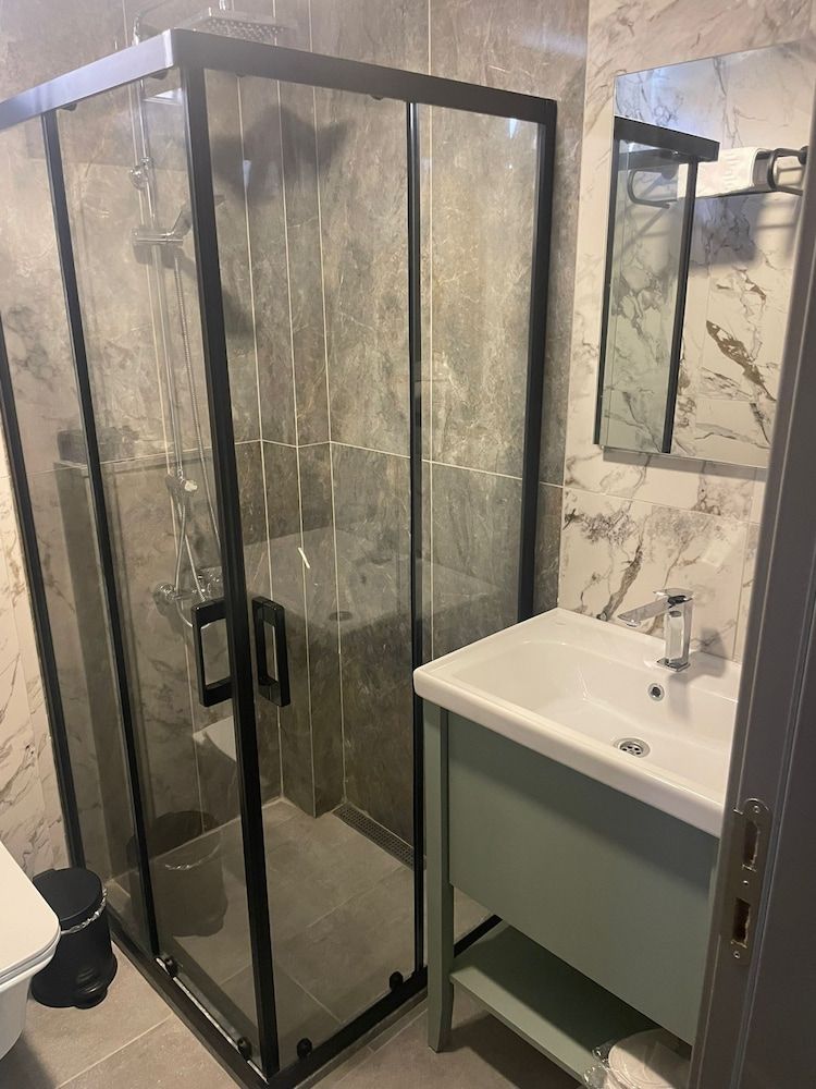 Grand Cennet Beach Hotel Family Suite 5