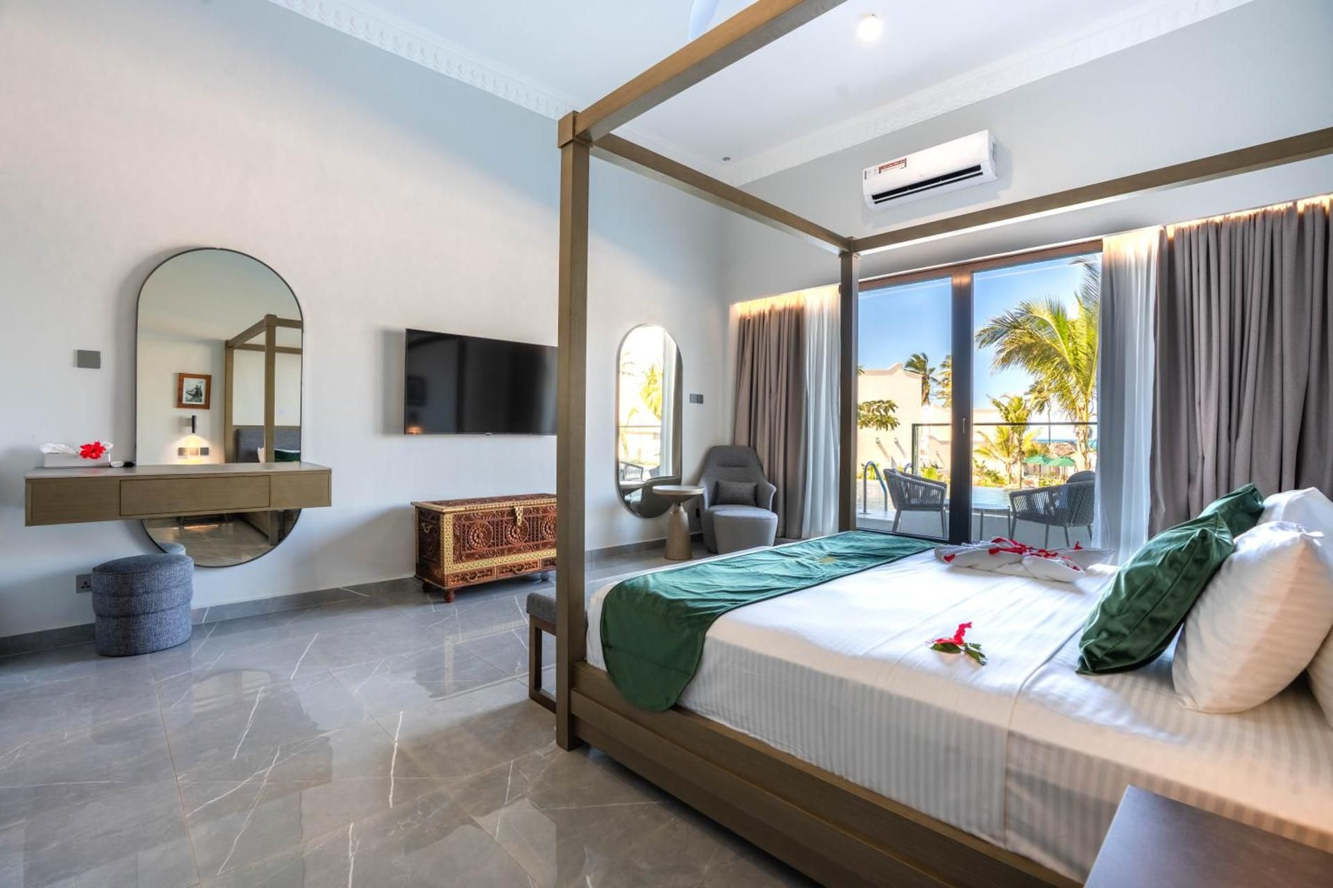 Tembo Kiwengwa Resort Double Room with Patio, Sea View and Walk-In Pool 2