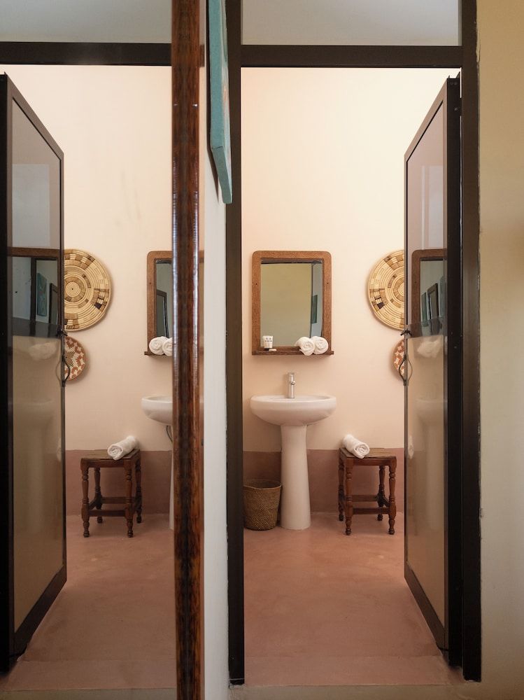 Yasa Boutique Hotel Comfort Double Room, Pool View 6