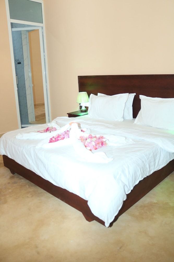 Zanzibar Luxury Bungalows Deluxe Single Room, 1 Bedroom, Pool View 5