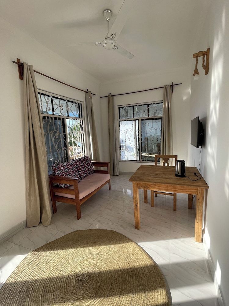 Zanzibar beach escape Family Villa, Ocean View 7