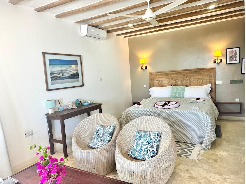 La Villa De Victor Comfort Double Room, Ocean View 3