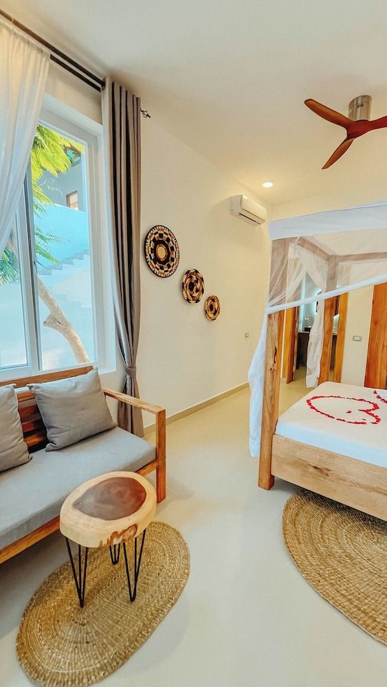 Balungiboutiquehotel Deluxe Suite, Pool View 5