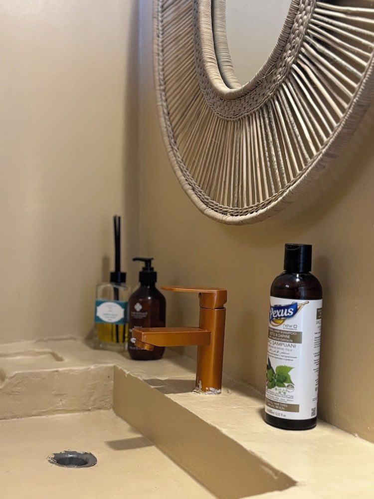 Kasuku Villa Double Room 9