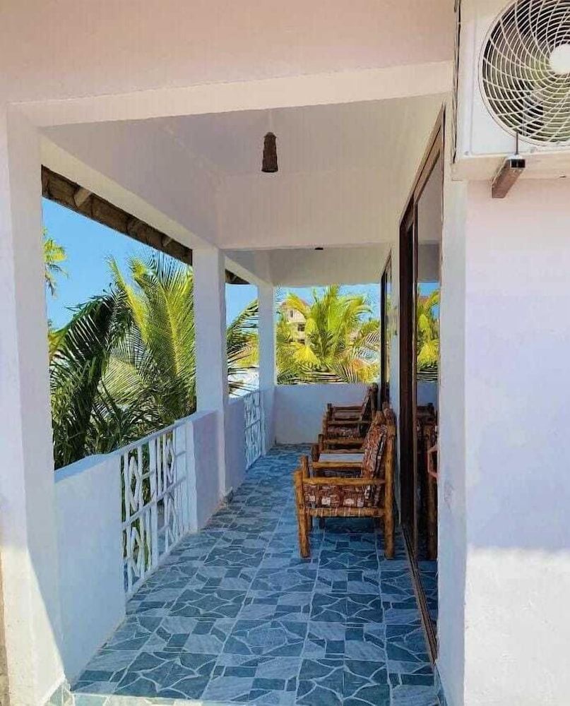 Karibu House Paje Double Room 4