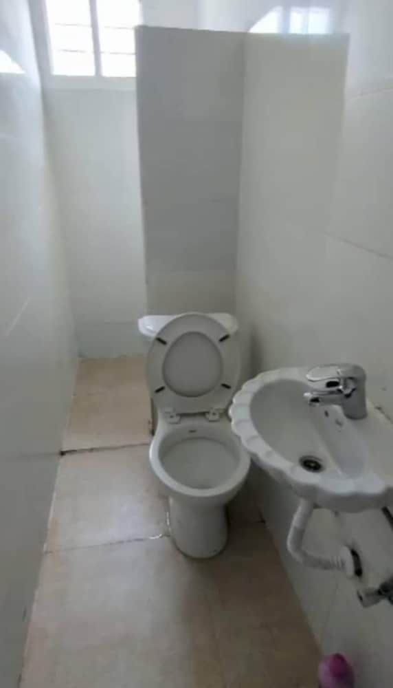 Malaika White House Apartment & Spa Standard Double Room 5