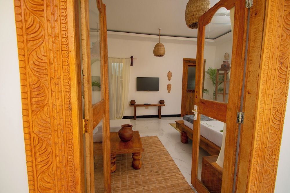 ZANZIBAR MAREA Luxury Villas Luxury Studio Suite, Pool View 5