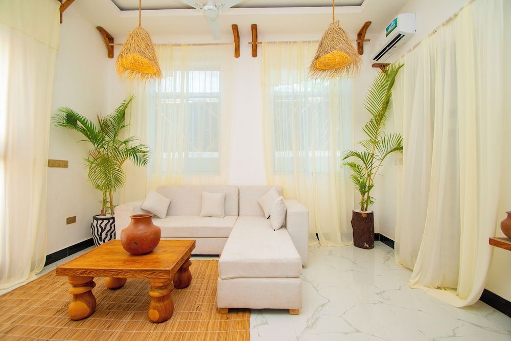 ZANZIBAR MAREA Luxury Villas Luxury Studio Suite, Pool View 11