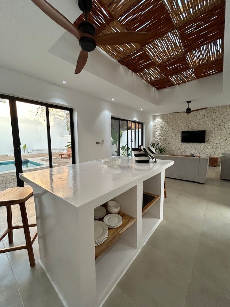 u paradisu villas Deluxe Villa 14