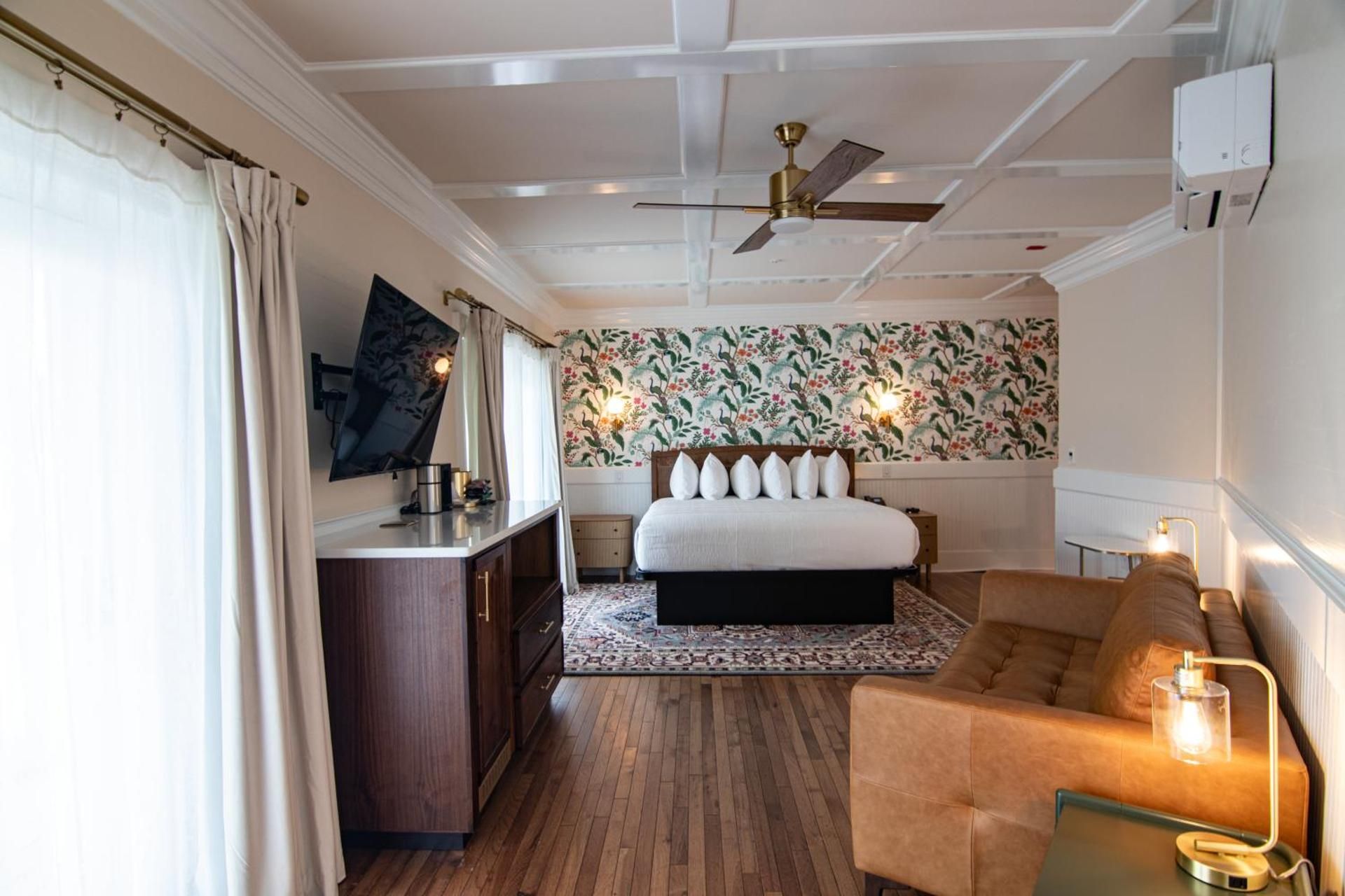 King Room with Balcony