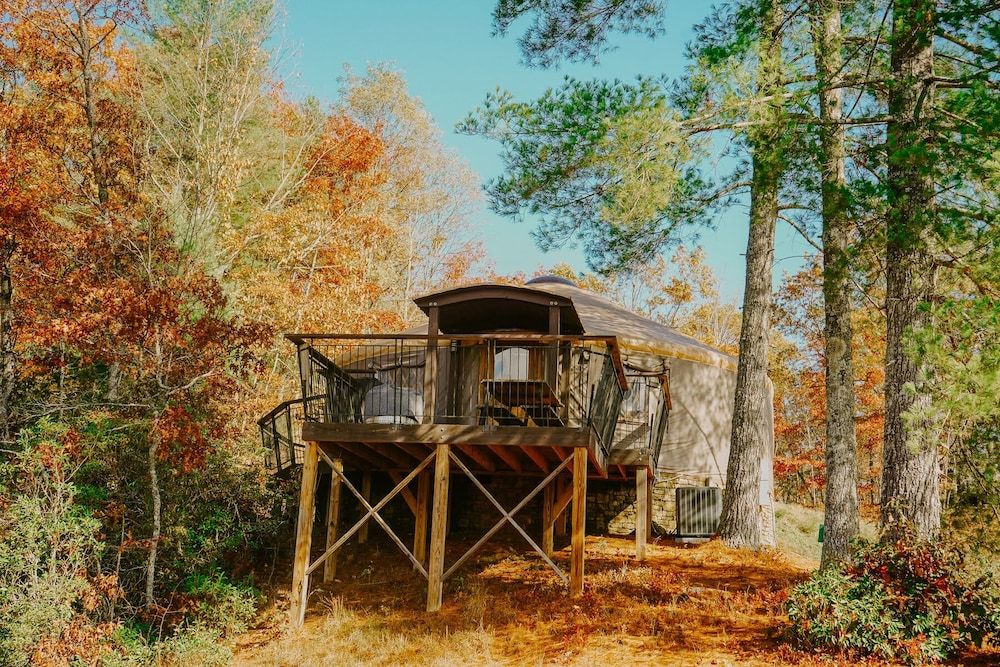 Sky Ridge Yurts Premier Tent, Private Bathroom, Mountain View