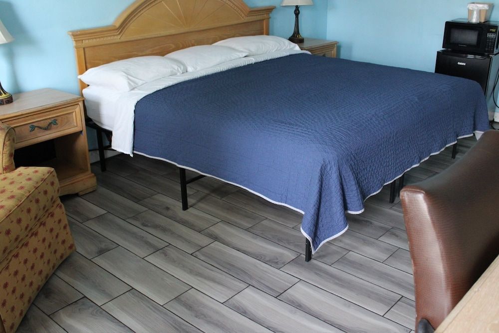 Executive Economy Lodge Single Room, 1 King Bed, Non Smoking 5