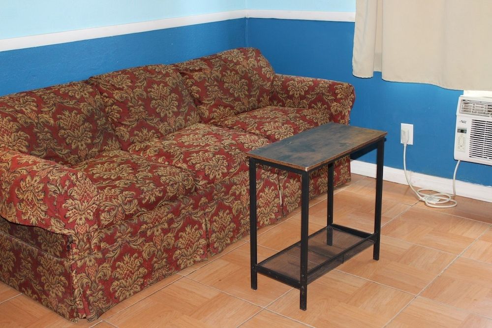 Executive Economy Lodge Double Room, Mobility Accessible, Non Smoking 4