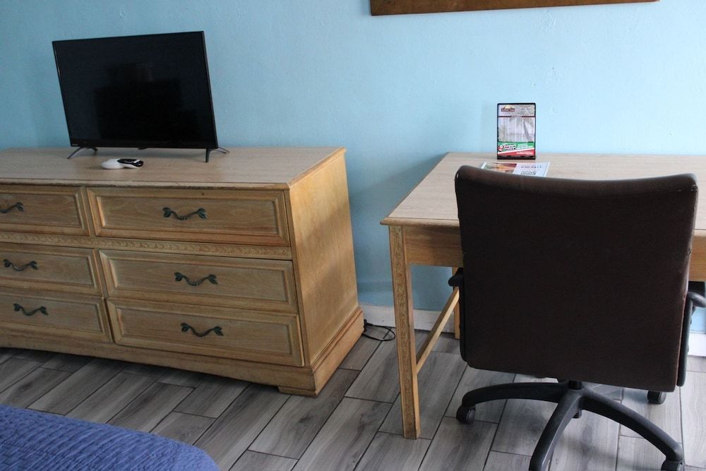 Executive Economy Lodge Single Room, 1 King Bed, Non Smoking 7