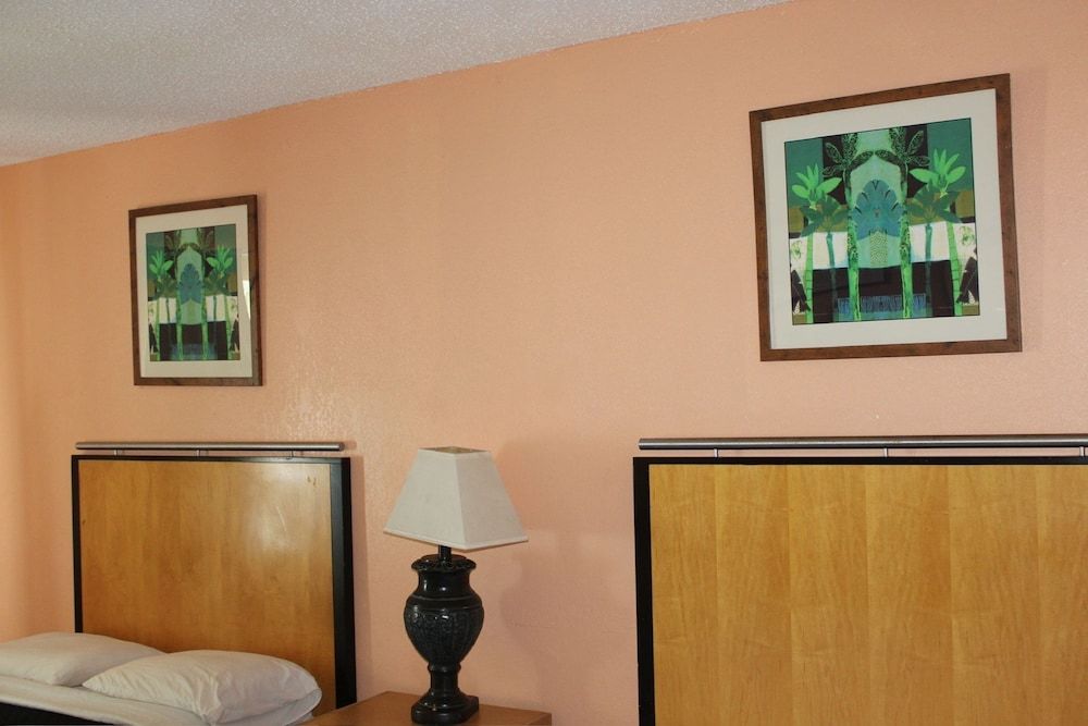 Executive Economy Lodge Double Room, Smoking 5