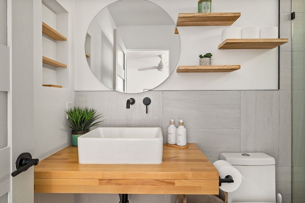 Modern Desert Escape - Fire Pit, Bbq And Design! 3 Bedroom Home by RedAwning House, 3 Bedrooms 18