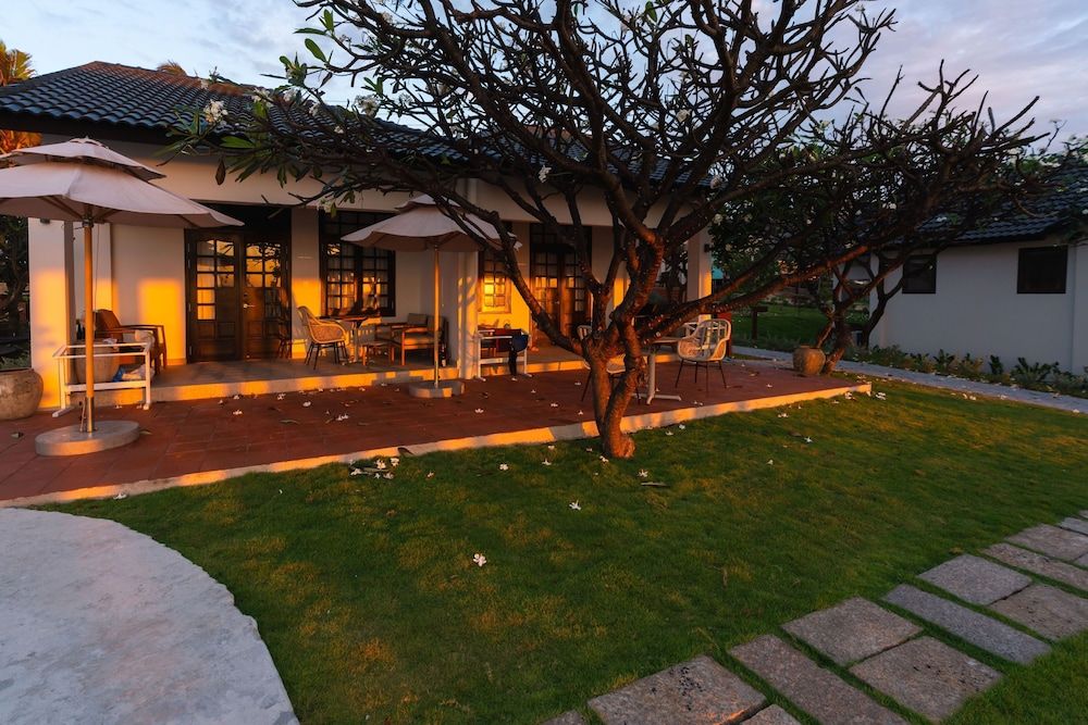 Edensee Ke Ga Beach Resort Bungalow Beachfront 5