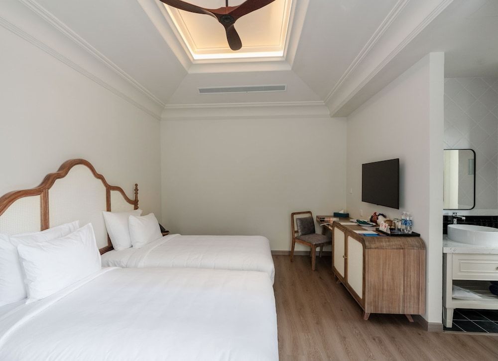 Edensee Ke Ga Beach Resort Bungalow, Garden View 6