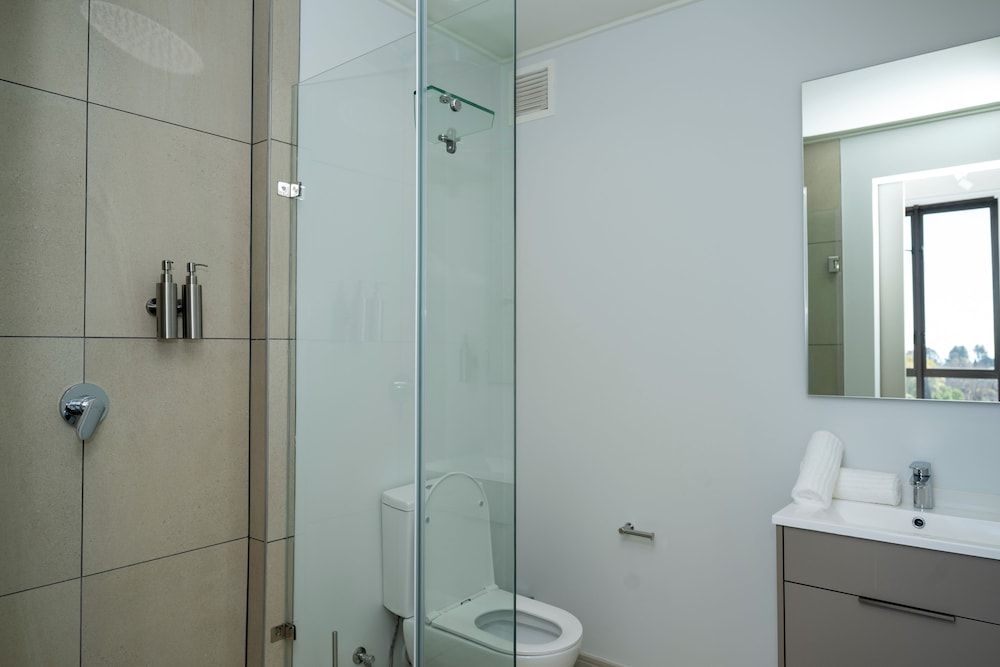 One Rosebank Executive Apartment Hotel Superior Apartment 8