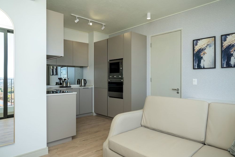 One Rosebank Executive Apartment Hotel Double Room 4