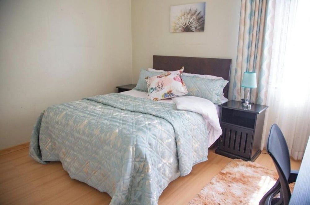 Sojourners Rest House House, Pool View 3