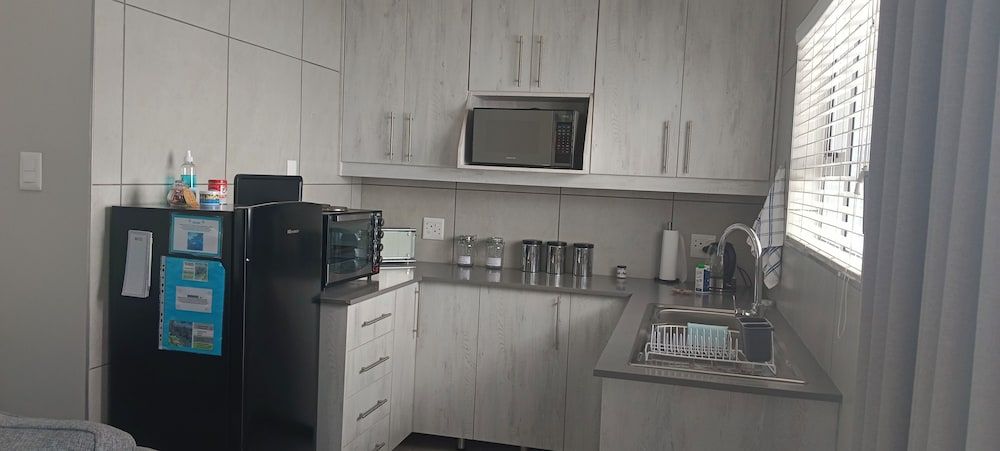 Utopia Guest House Comfort Double Room, Patio, Garden View 11