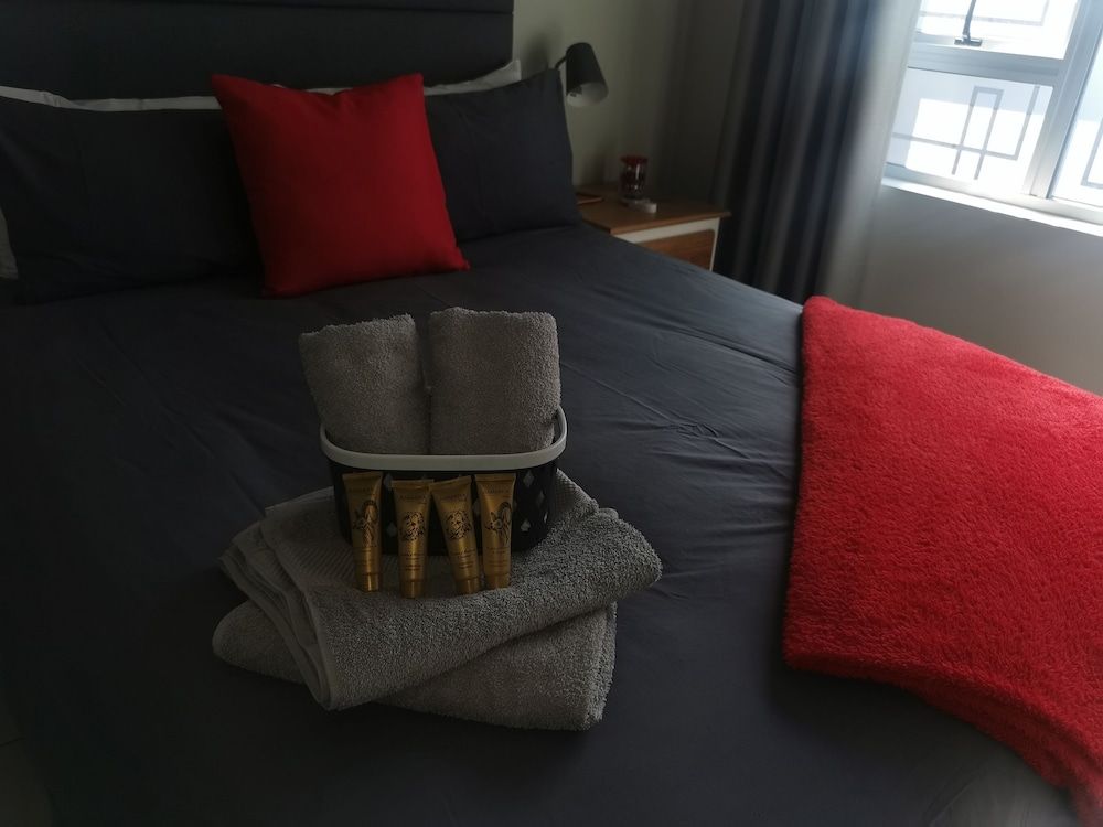 Utopia Guest House Family Double Room, Patio, Garden View 5