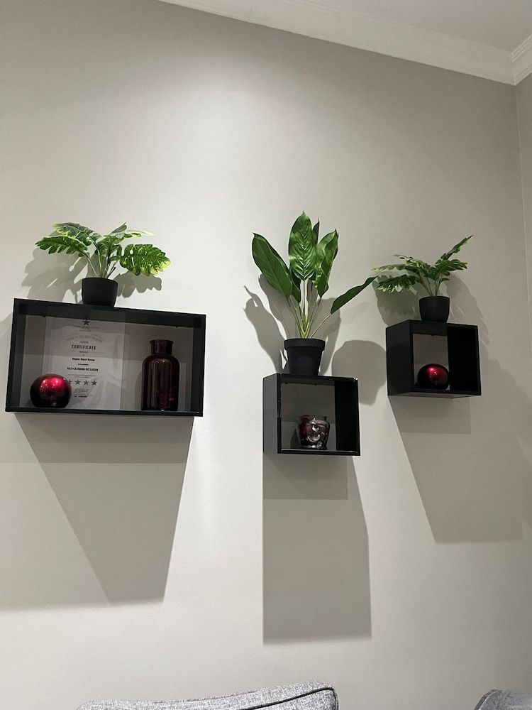 Utopia Guest House Family Double Room, Patio, Garden View 20