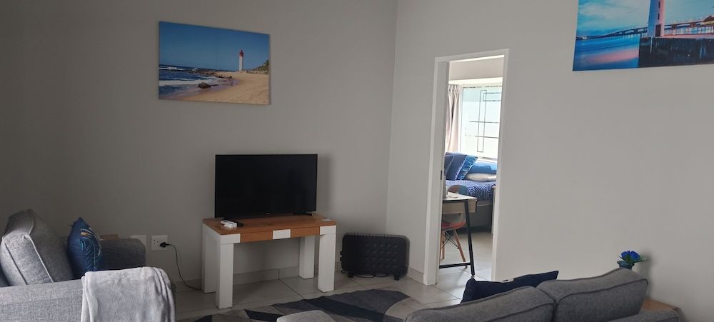 Utopia Guest House Comfort Double Room, Patio, Garden View 16