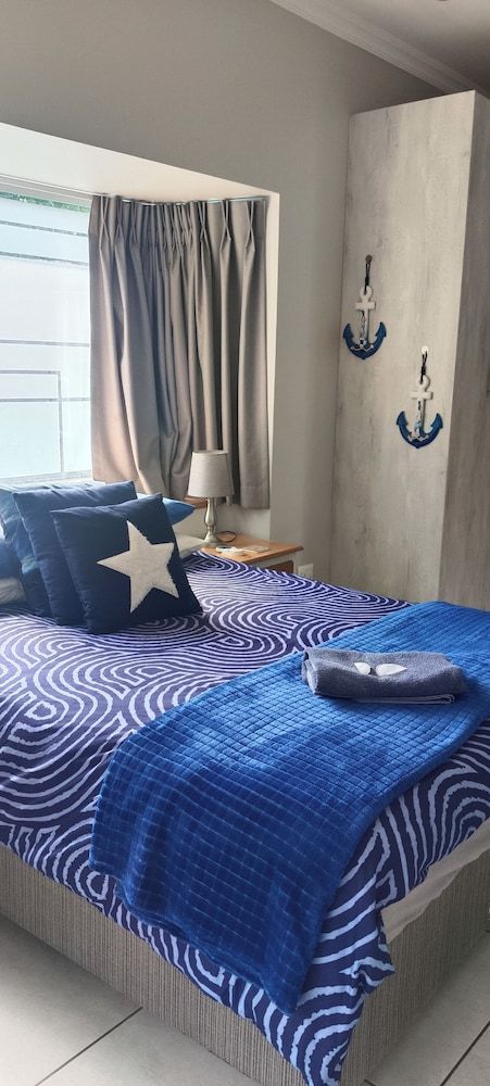 Utopia Guest House Comfort Double Room, Patio, Garden View 5