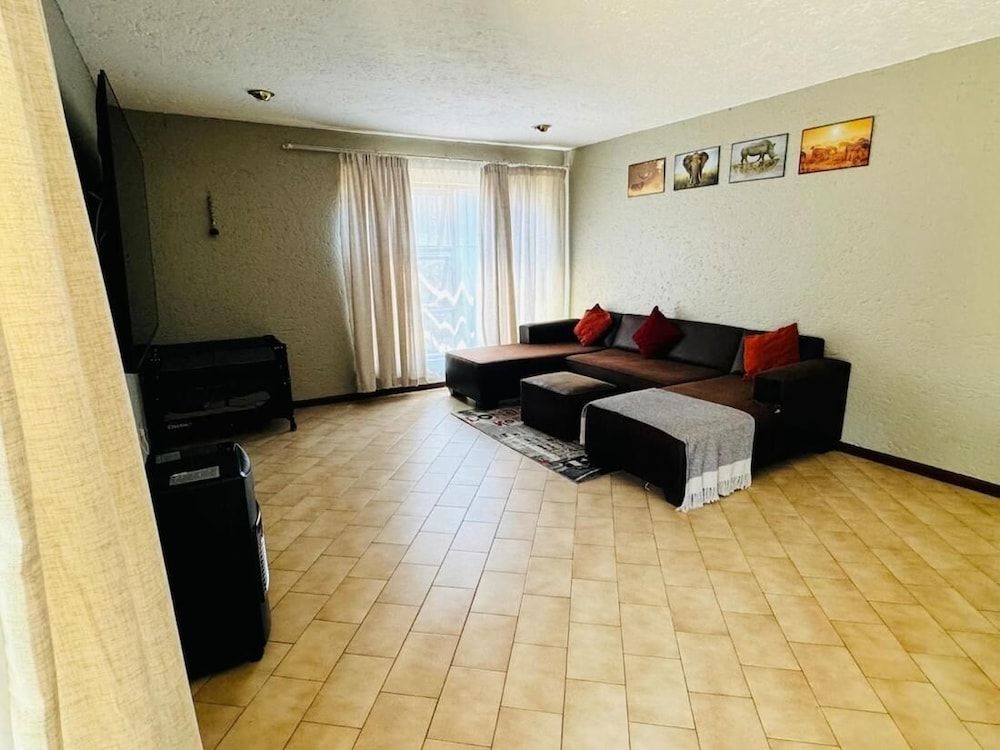 Villa Picasso - 3 Bed Villa Villa, 3 Bedrooms, Accessible, Smoking 7