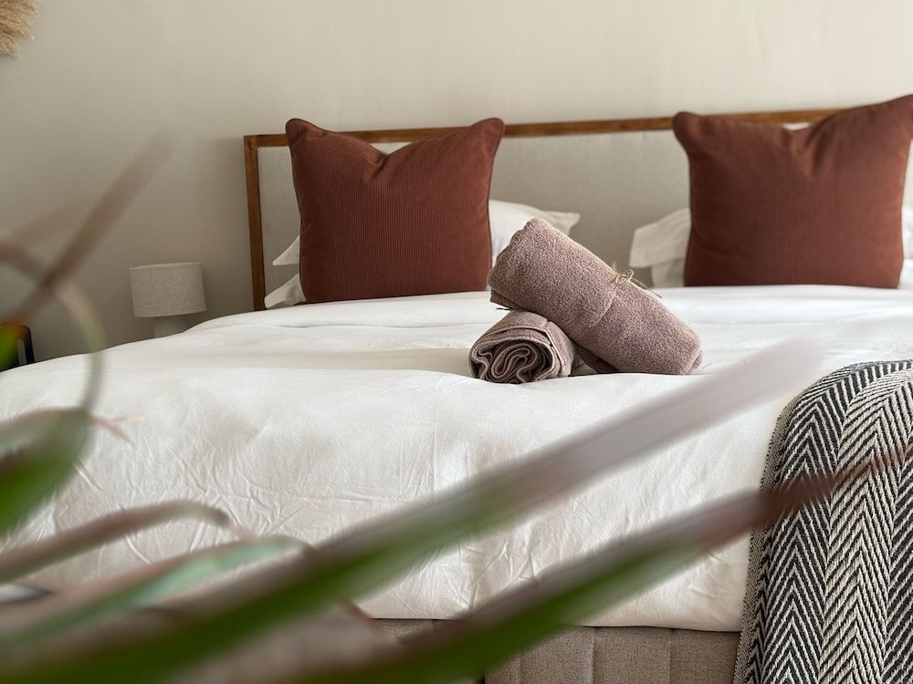Deluxe Double Room, Pool View