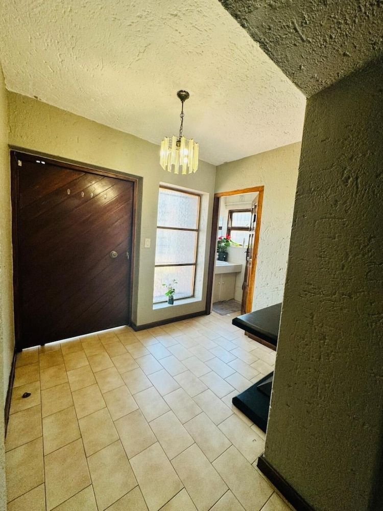 Villa Picasso- 1 Bed Villa House, 1 Bedroom, Accessible, Smoking 20