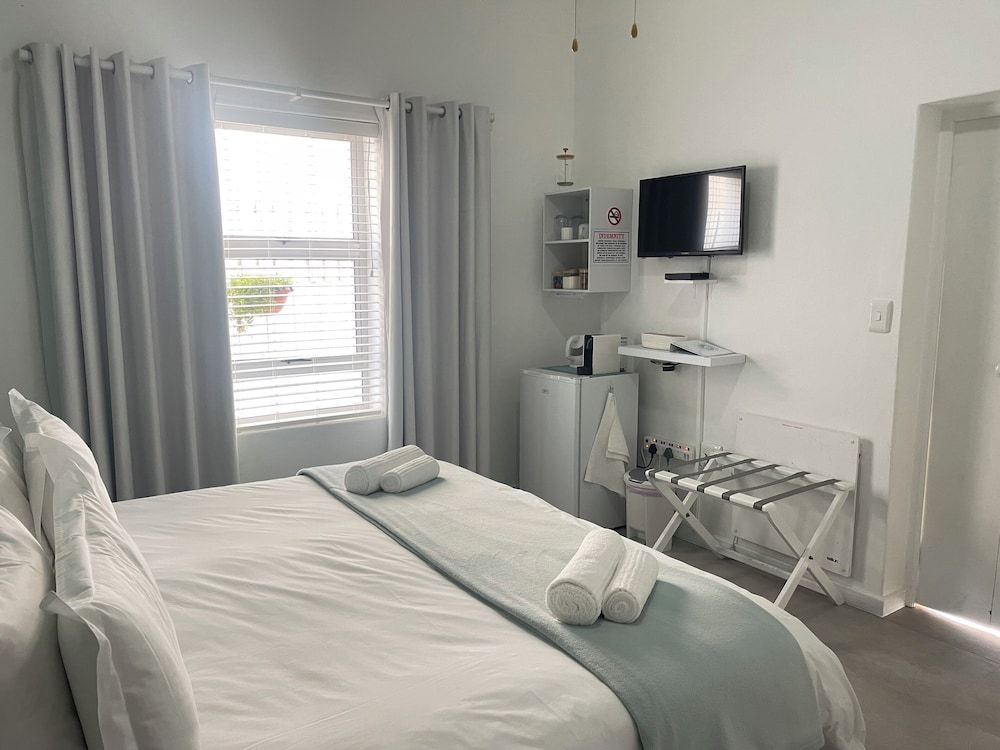 Superior Room, 1 King Bed