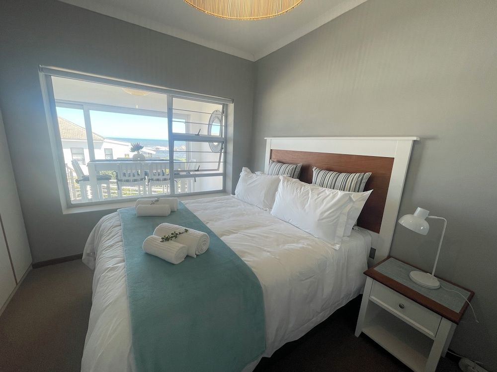 Luxury House, 3 Bedrooms, Ocean View