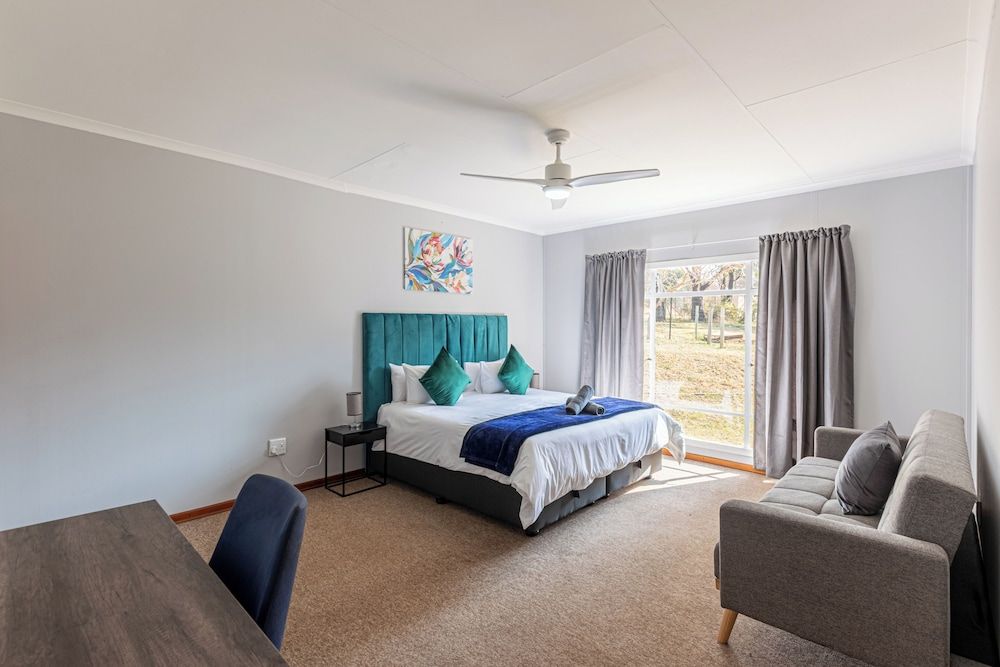 Forest View Self Catering Family House, River View 3