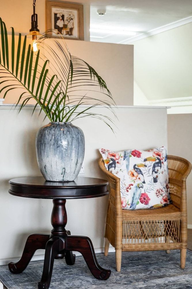 Olivers Bed and Breakfast Family Apartment, Balcony, Sea View 4