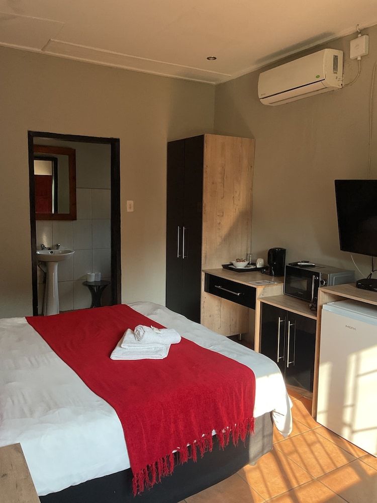 Bothabelo Bed and Breakfast Basic Double Room, Garden View 2