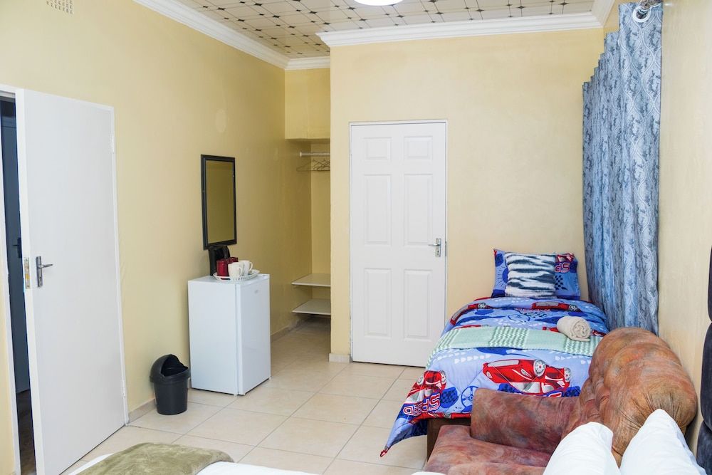 Ogans Guest Villa 21 Elizabeth avanue Family Villa 15