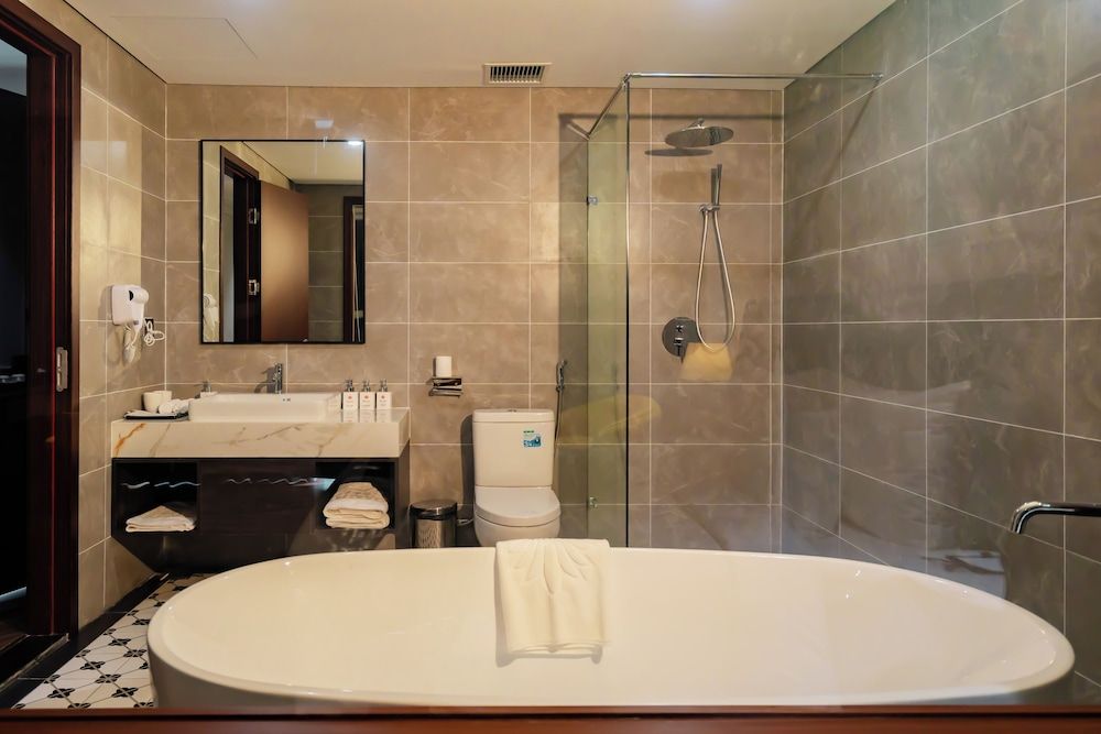 Belliss Hotel And Spa Deluxe Double or Twin Room, Balcony, Garden View 21