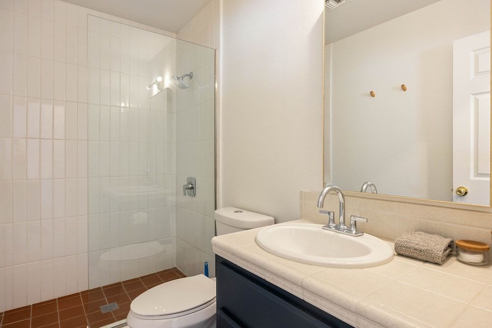 Bonanza In The Desert - Pool, Hot Tub, Grill 3 Bedroom Home by RedAwning House, 3 Bedrooms 11