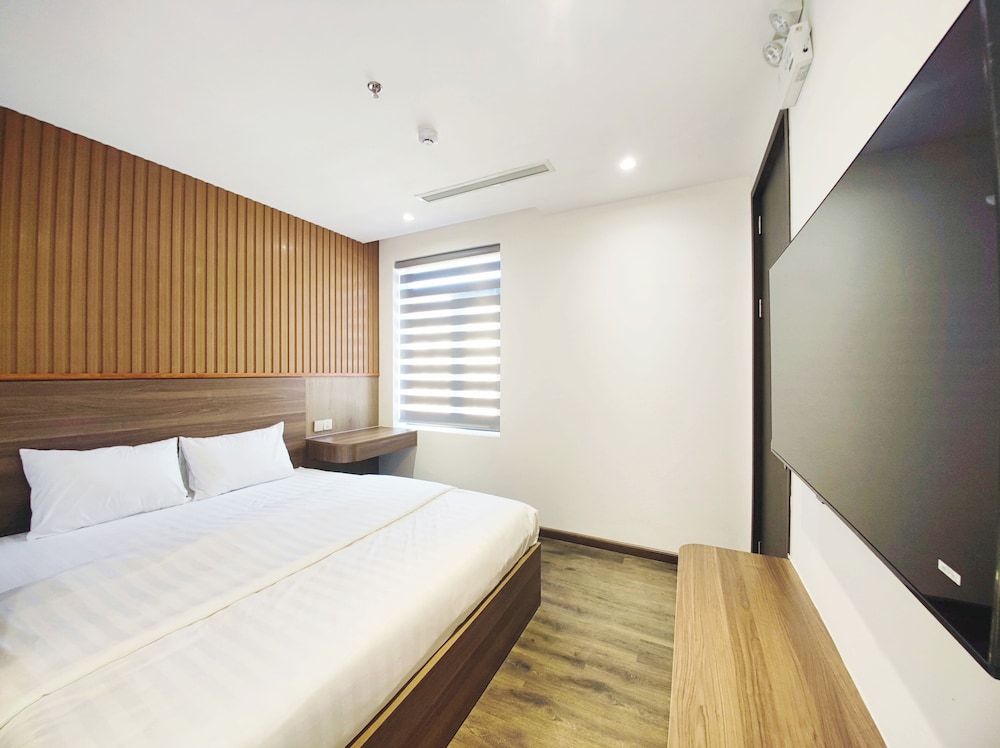 Premium Room, City View